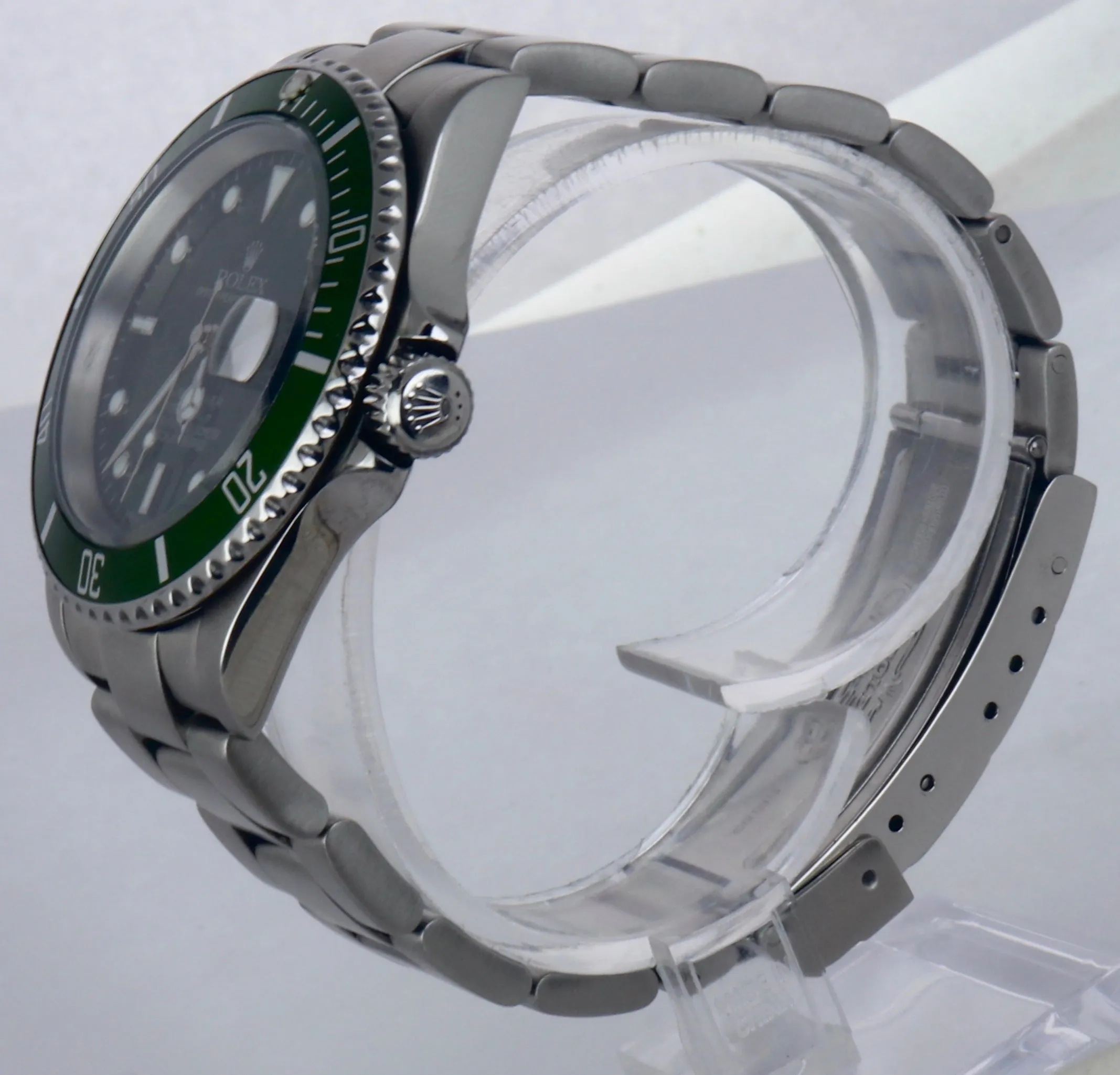 2004 Rolex Submariner Date Green 'Hulk' 16610 T V LV Stainless Steel 40mm Watch