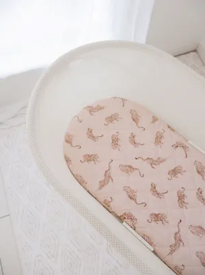 Bambella Waterproof Moses Bassinet Sheet | Queen of the Jungle