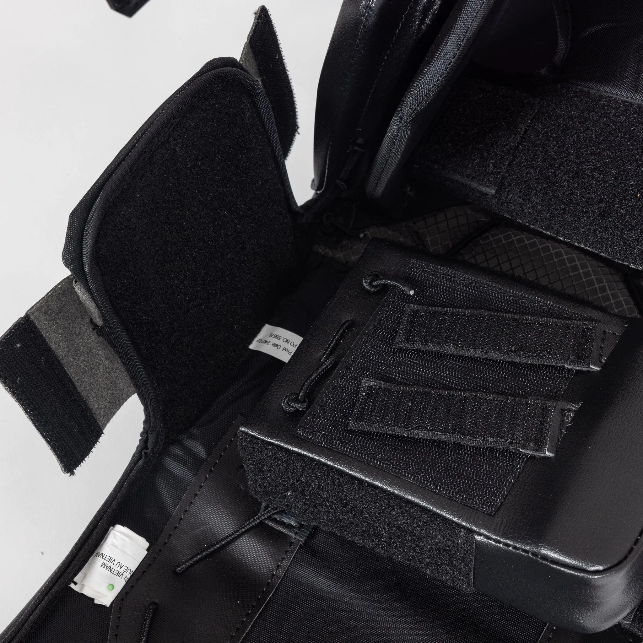 CCM Axis F9 Intermediate Goalie Leg Pads - SDC