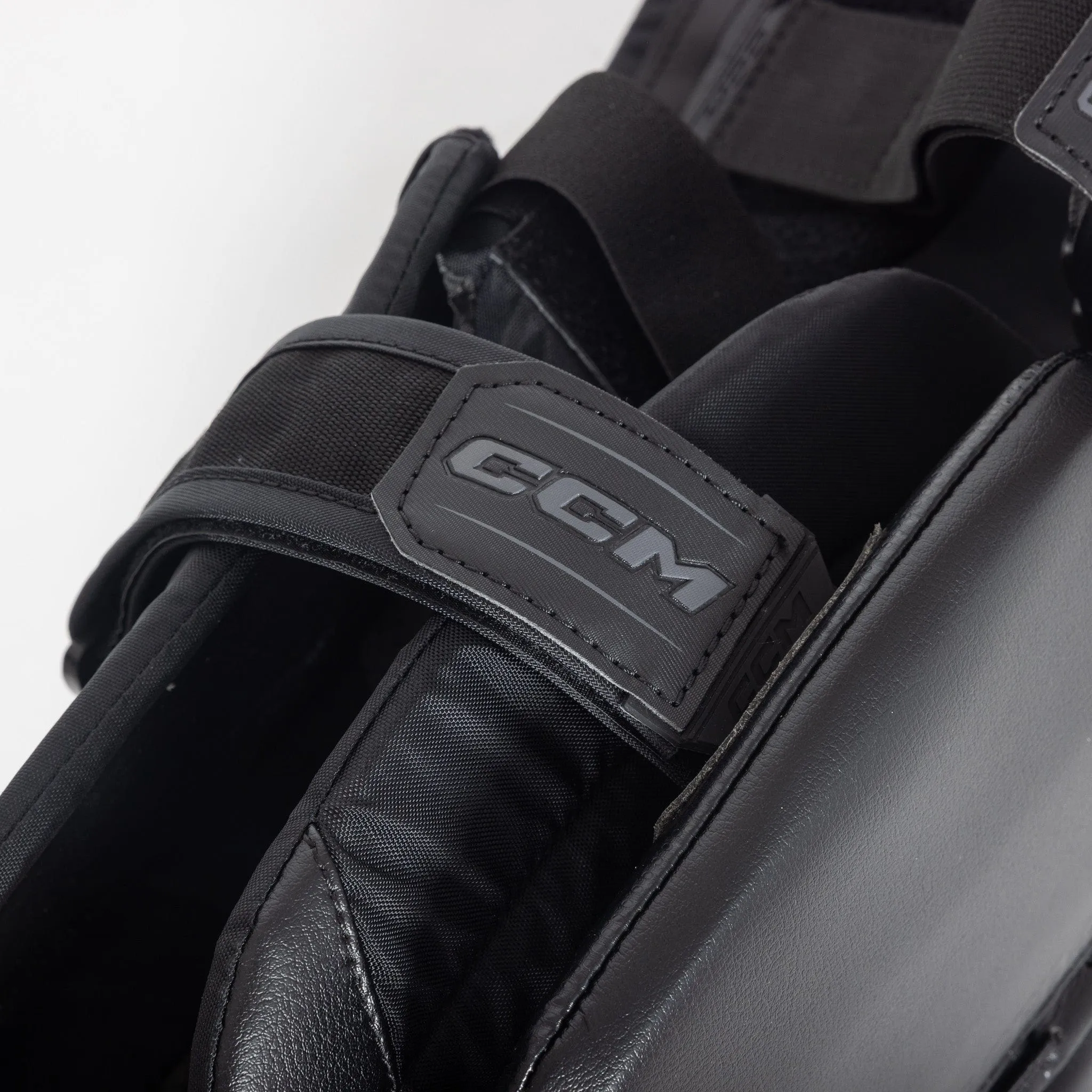 CCM Axis F9 Intermediate Goalie Leg Pads - SDC