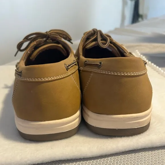Deer Stags Mens Mitch Boat Shoes 10.5 EUC