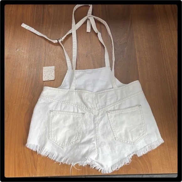 ❤️❤️Free People Strappy Shortalls White Short Overalls Sz 26