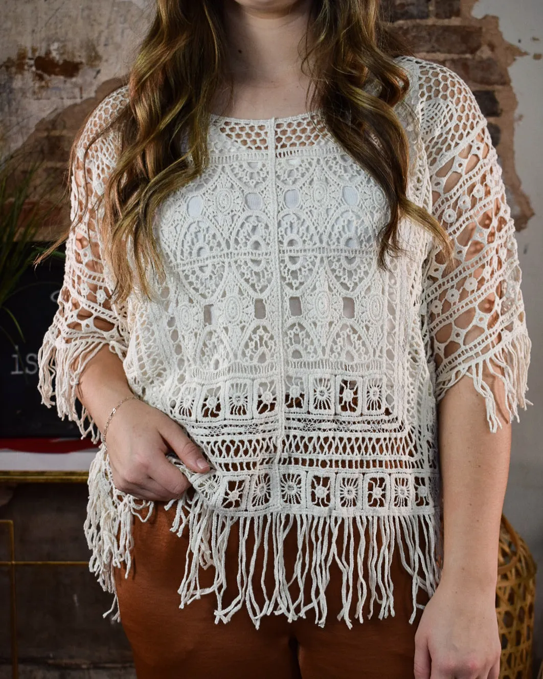 FRINGE BENEFITS CROCHET TOP - NATURAL