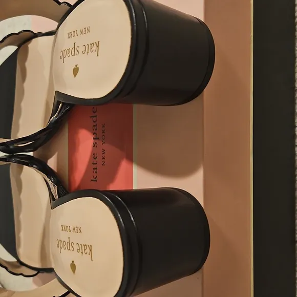 🛑KATE SPADE Chrissie Sandals