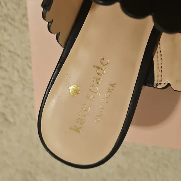 🛑KATE SPADE Chrissie Sandals