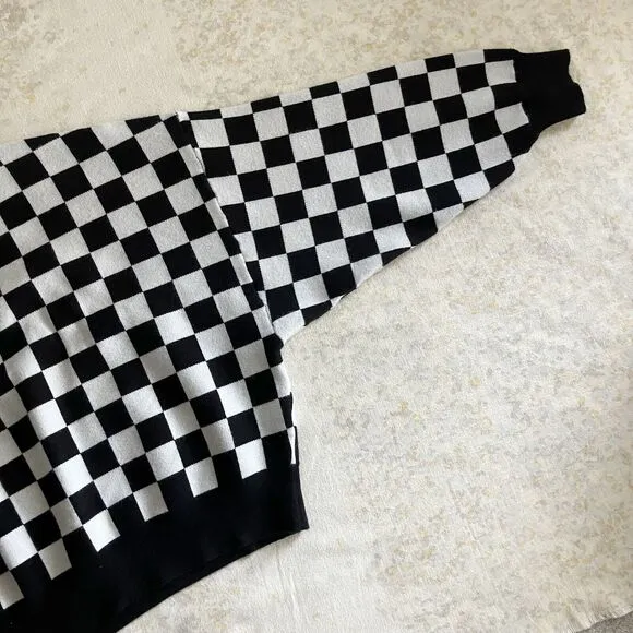 lala L/XL Mod Checkerboard Sweater Boxy Cropped Black White Pullover Boatneck