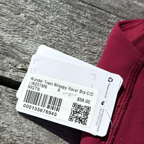 Lululemon Wunder Train Strappy Racer sports Bra Magenta Smoke Pink size 6 NWT