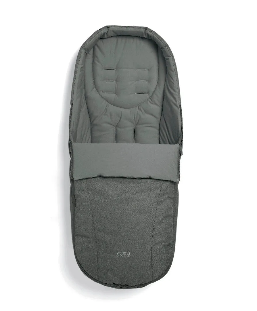Mamas & Papas Flip XT3 Harbour Grey Essentials Kit with Cybex Cloud G Car Seat & Base