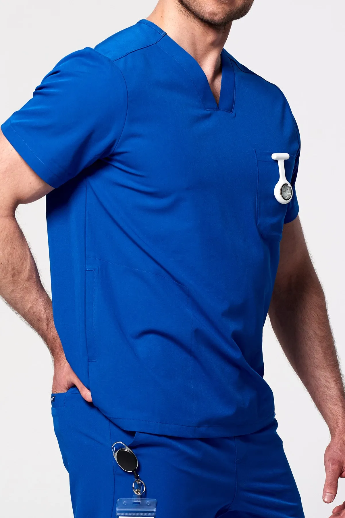 Men's 3-Pocket Scrub Top