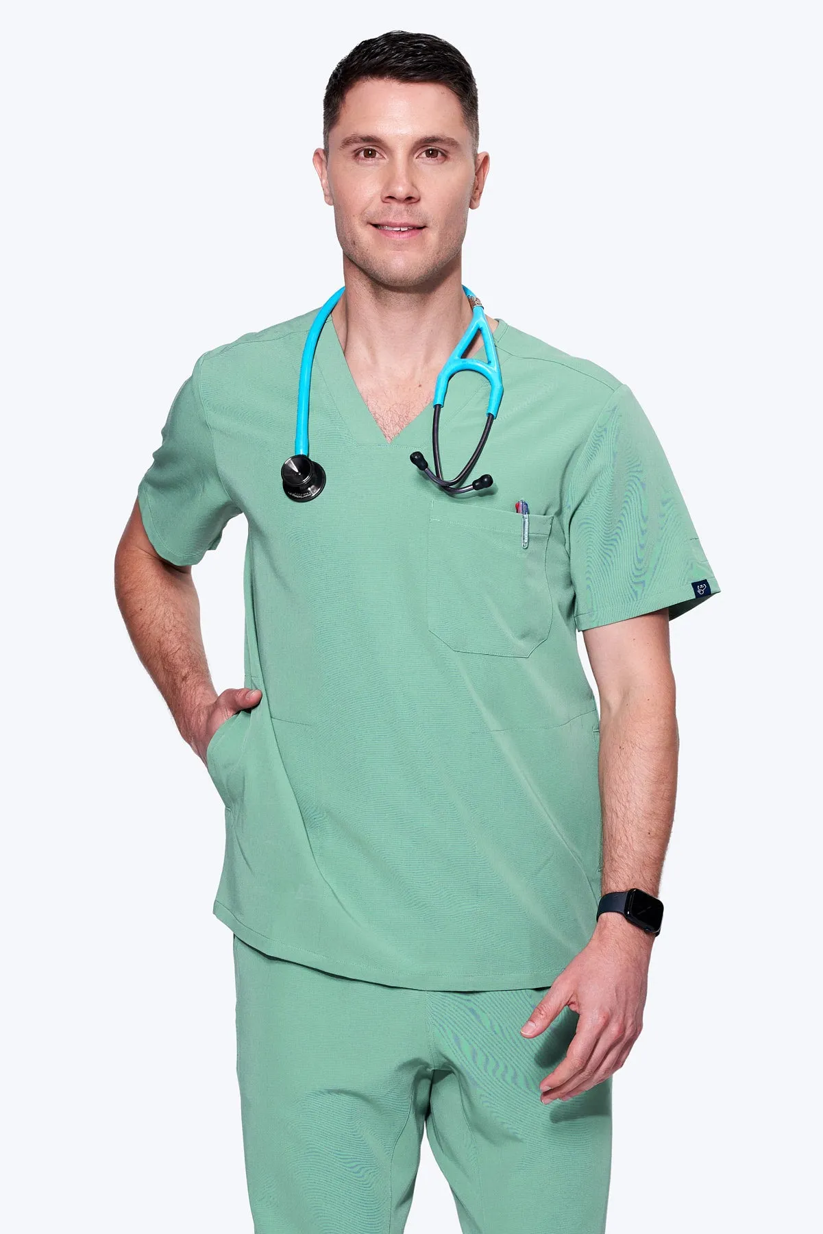 Men's 3-Pocket Scrub Top