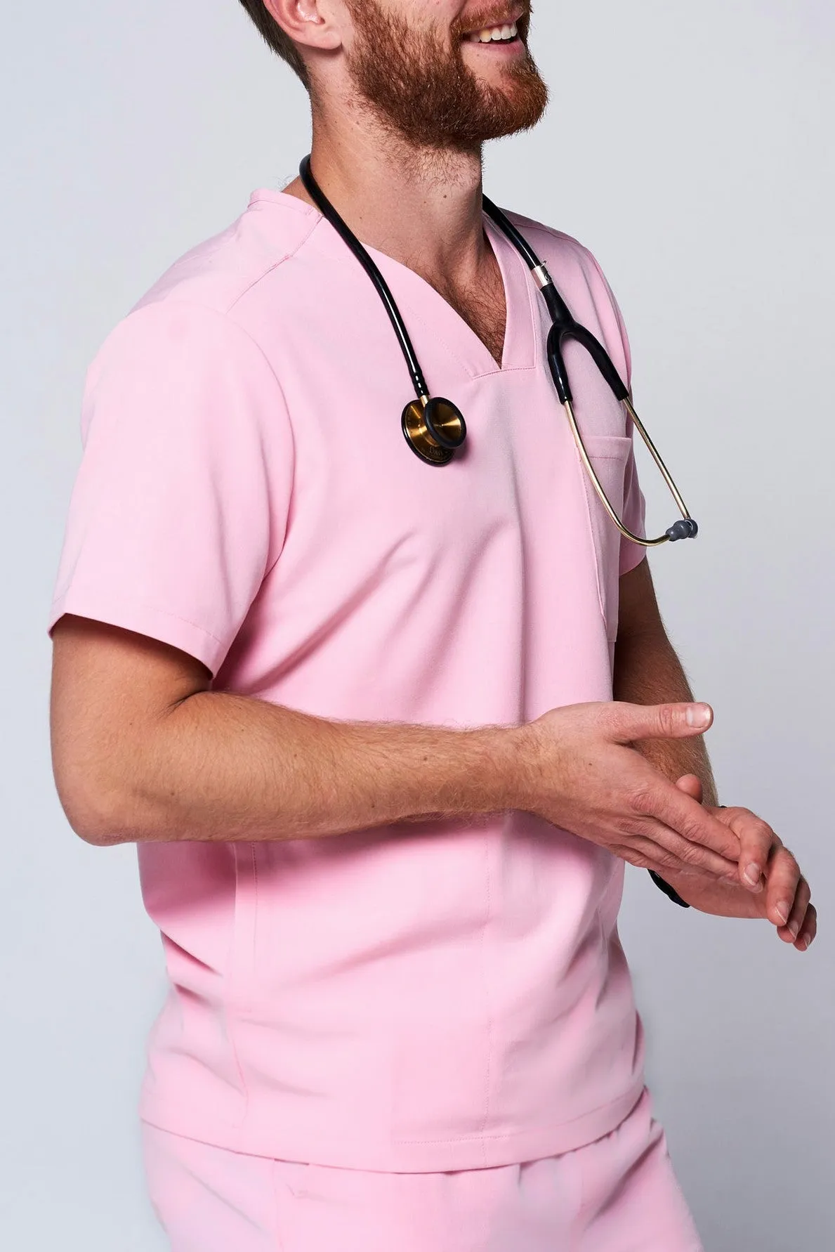 Men's 3-Pocket Scrub Top