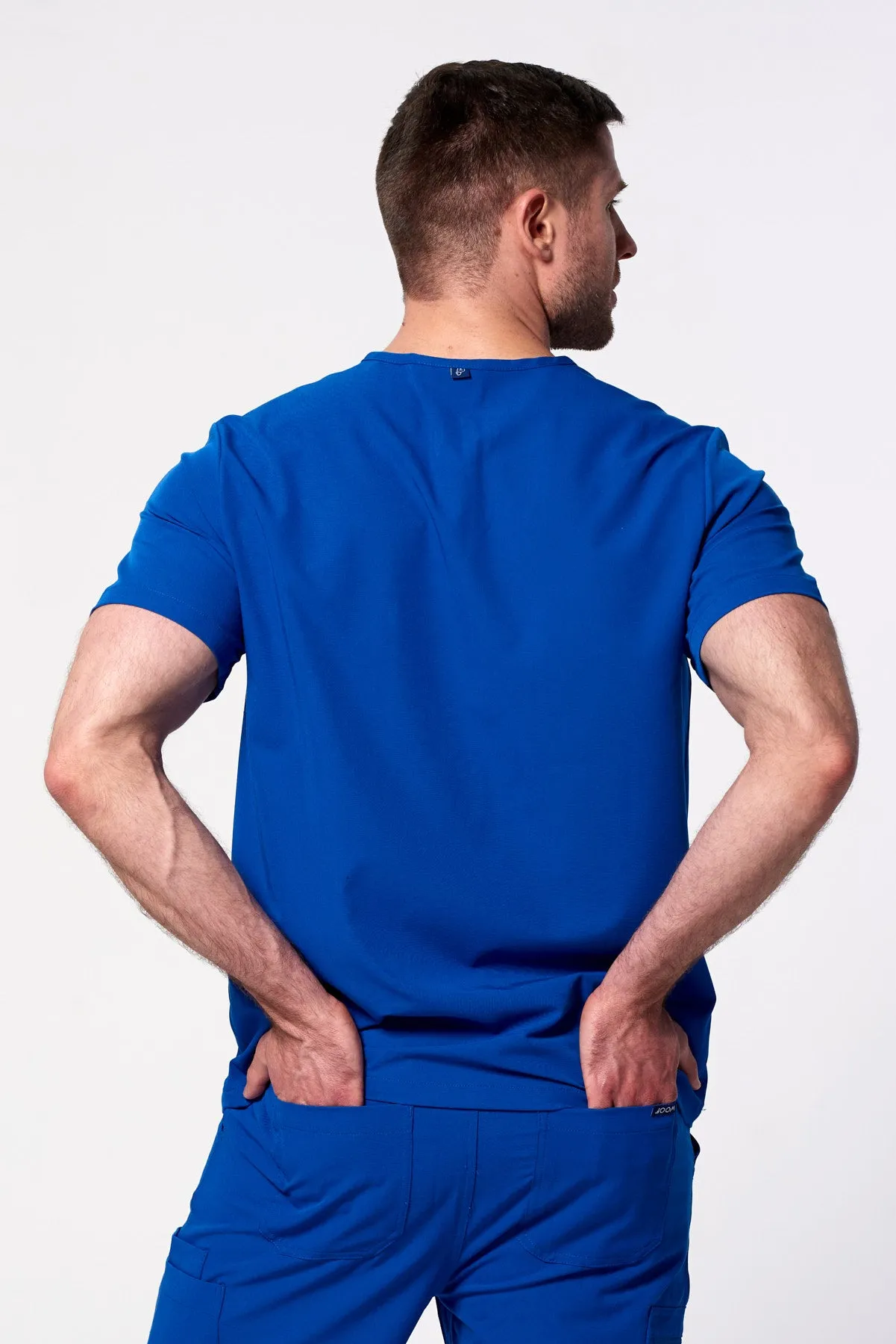 Men's 3-Pocket Scrub Top