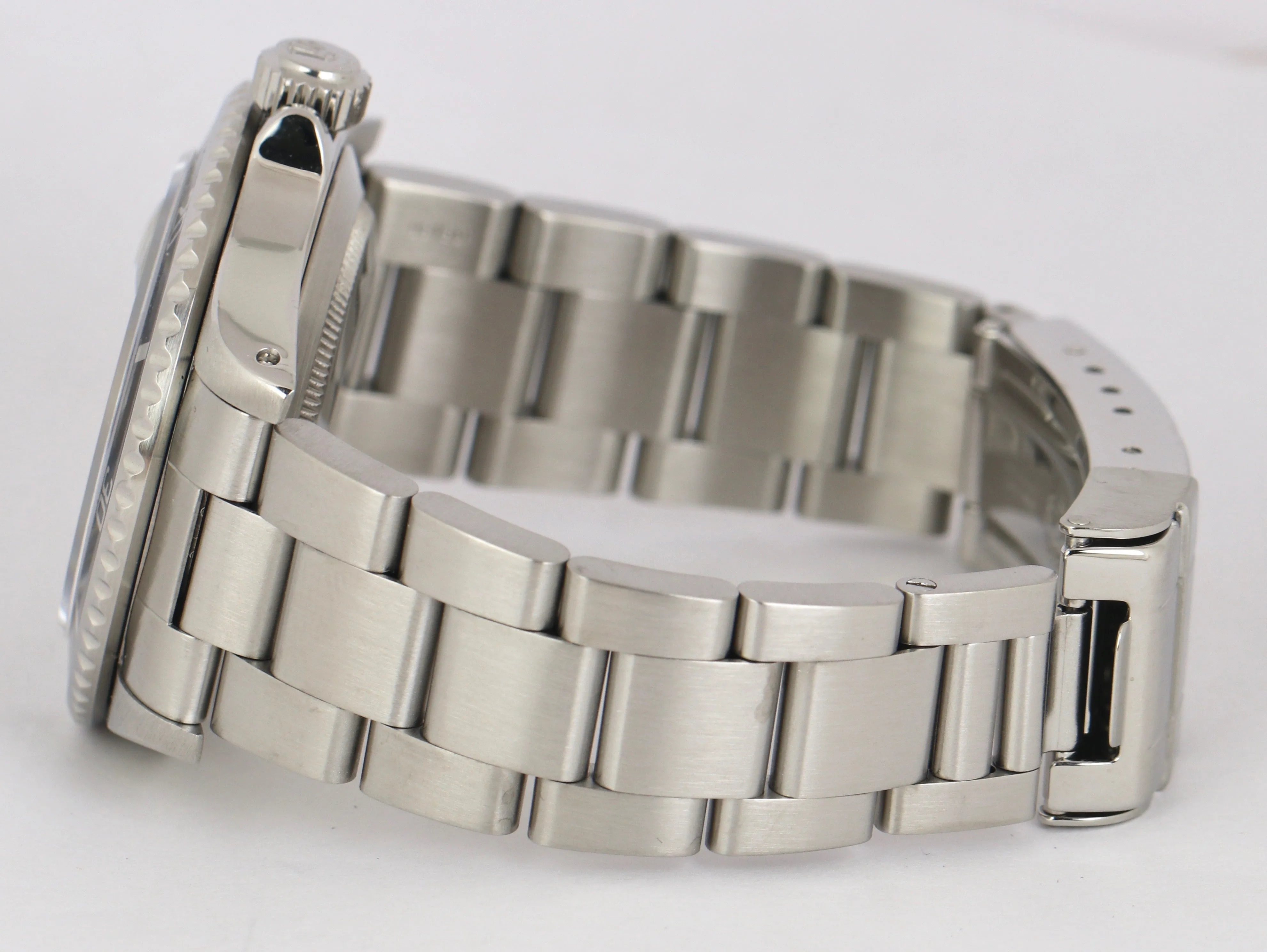 MINT 1993 Submariner Date Stainless Steel Black 40mm 16610 Dive S Oyster Watch