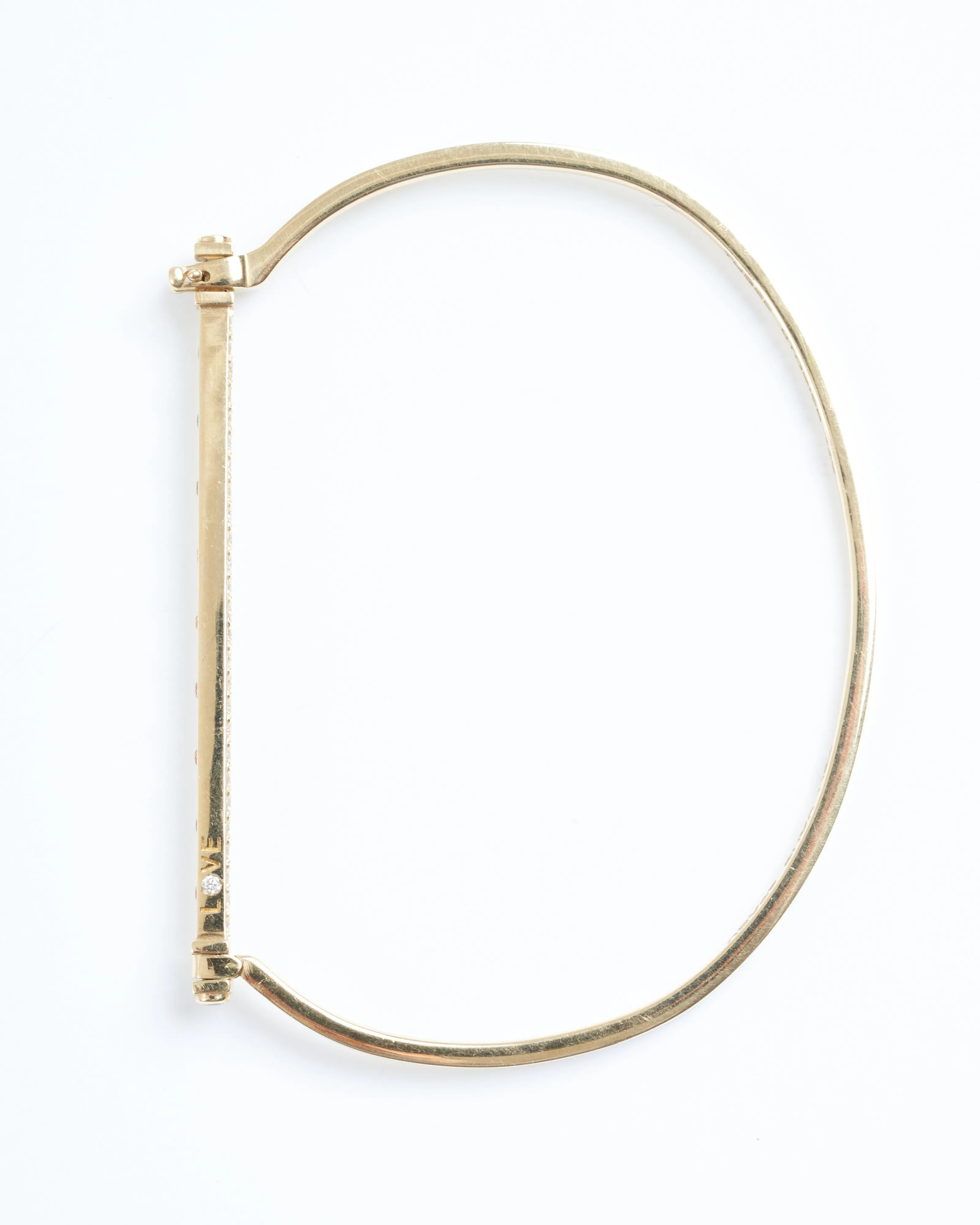 narrow love flip bangle