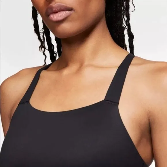 New Nike Swoosh Luxe strappy back padded sports bra