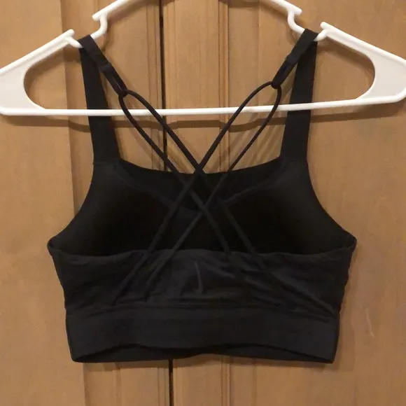 New Nike Swoosh Luxe strappy back padded sports bra
