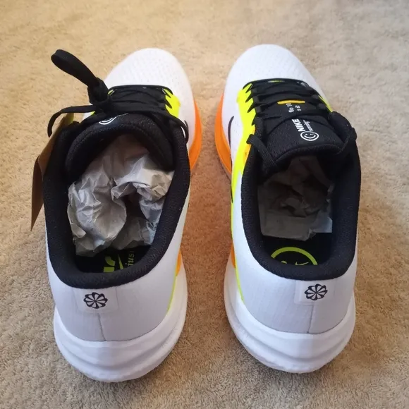 NWT Nike Winflo 10 Air