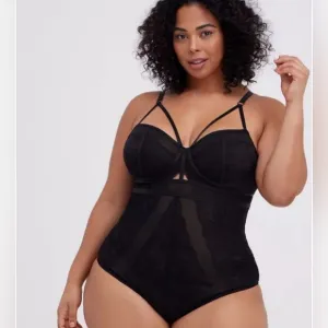 NWT Torrid Strappy Studded Lace Bodysuit