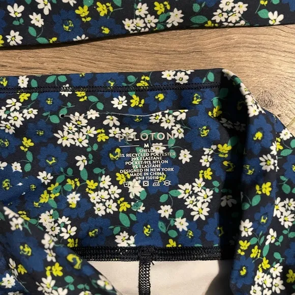 Peloton cadet strappy bra and cadent bike shorts