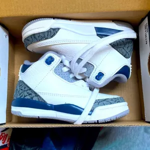 Retro Jordan 3s