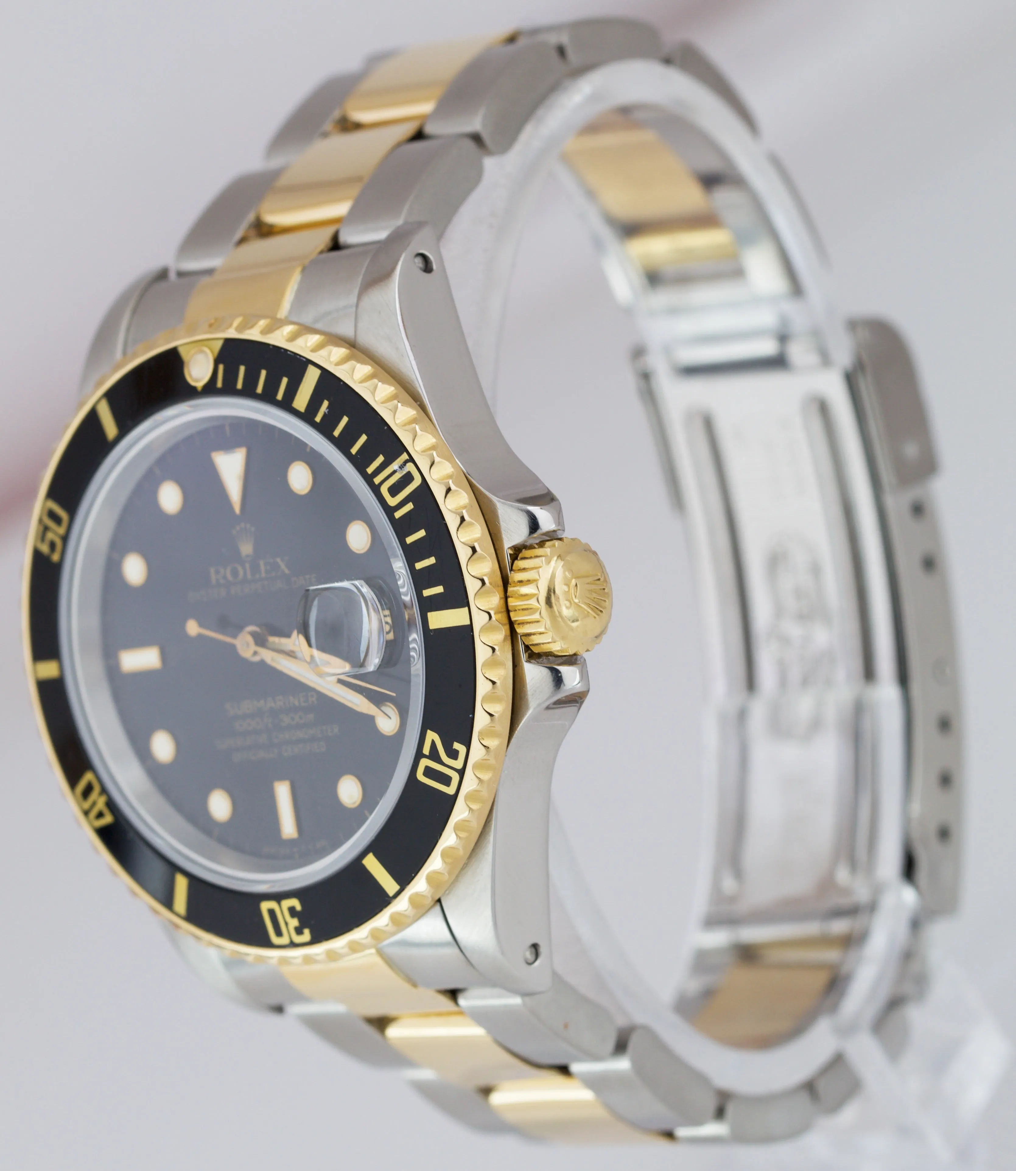 Rolex Submariner Date 16803 Two-Tone Gold Stainless Black 40mm Dive Watch 16613
