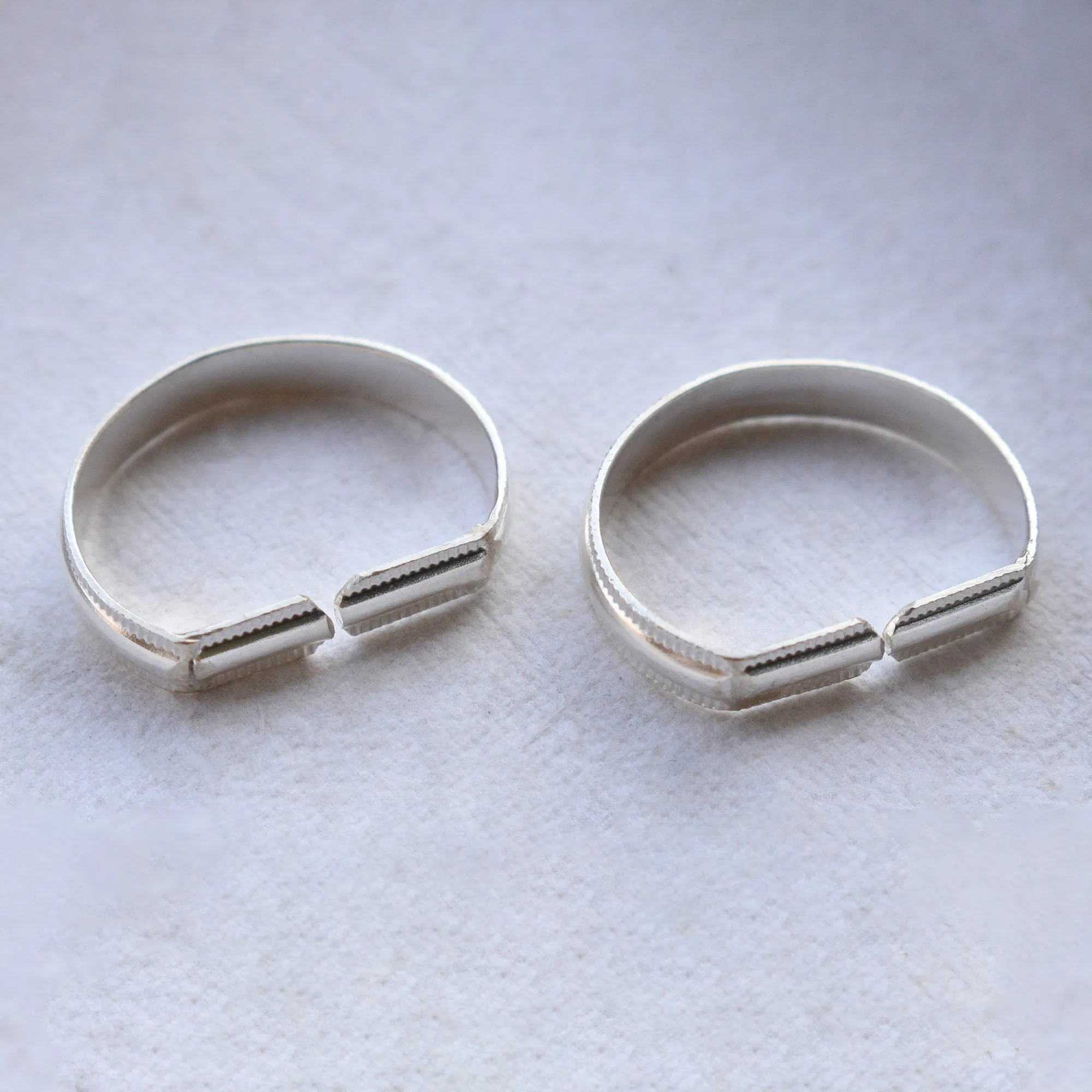 Sterling Silver Big Toe D Ring