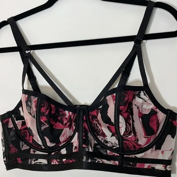 Torrid 1 BLACK PINK ROSE POWER MESH STRAPPY UNLINED UNDERWIRE LONGLINE BRALETTE