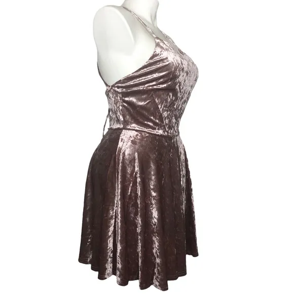 Trac Mauve Crushed Velvet Mini Dress - Size 1XL