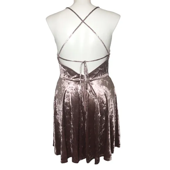 Trac Mauve Crushed Velvet Mini Dress - Size 1XL
