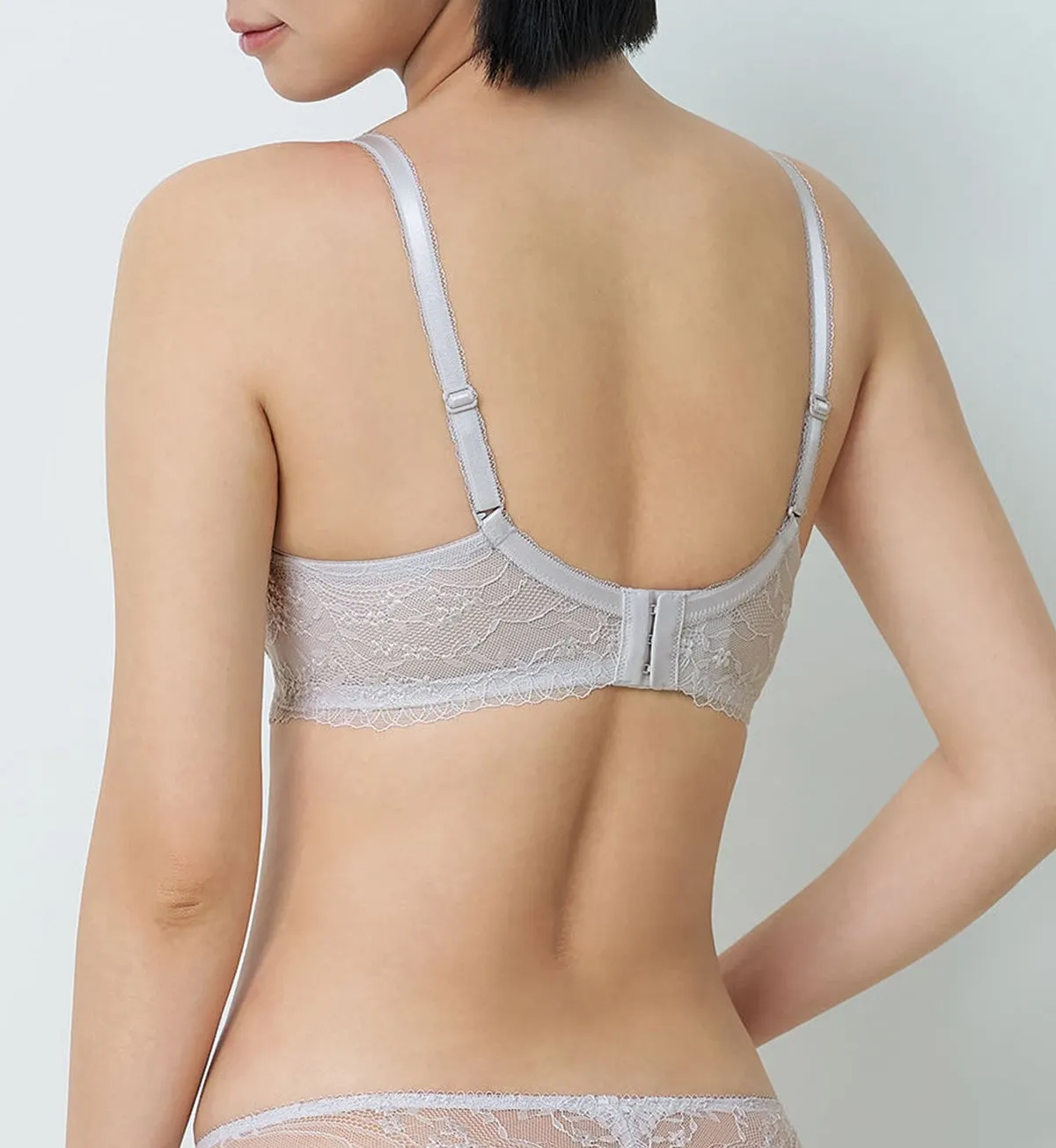 Tri-Air Lite Delight Wired Push Up Deep V Bra