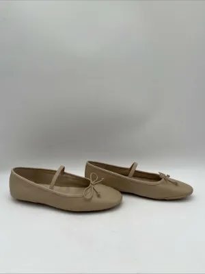 Vince Camuto Emily Travis  Reese Balet Flat Soft Buff Size 8.5M - Very Good