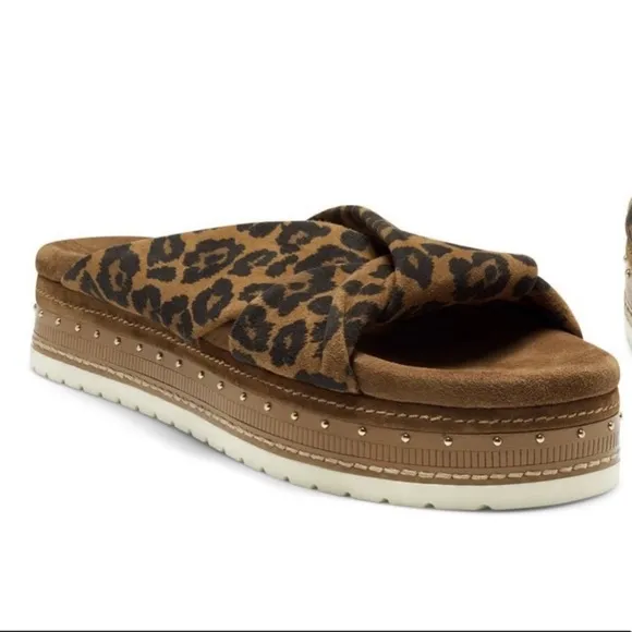 Vince Camuto Rareden Leopard Platform Sandals