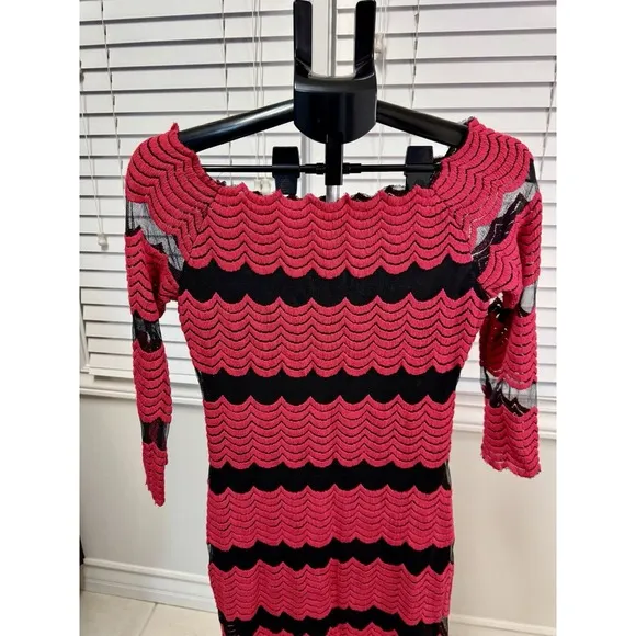 Women's Nora.z Paris Boutique Red &amp; Black Maxi Dress Size Large Sheer Hem Prom